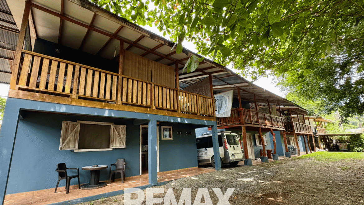 Boutique Caribbean Hotel Brisas del Caribe - showing 4 of the 5 Guest Casitas