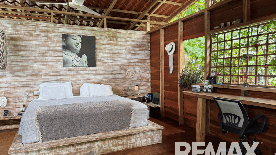Brisas del Caribe Owner's Bedroom