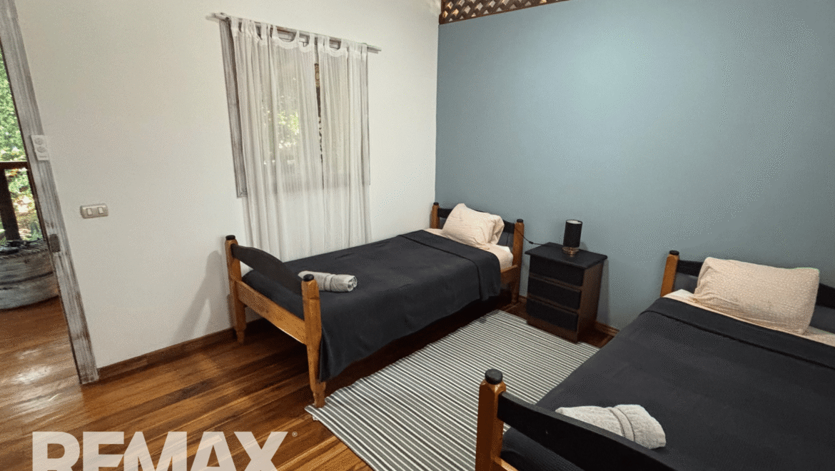 Boutique Caribbean Hotel Brisas del Caribe Casita 2 bed bedroom with twin beds